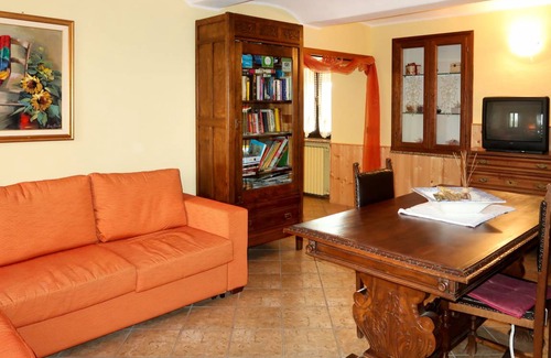 Camerano Casasco Apartamento | 100 m² Apartamento ∙ 2 habitaciones ∙ 6 personas