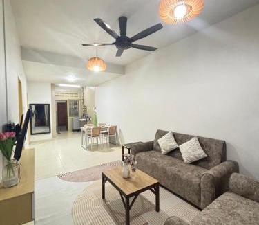 Kampung Salak Tinggi Casa | AL Rico Homestay KLIA SEPANG