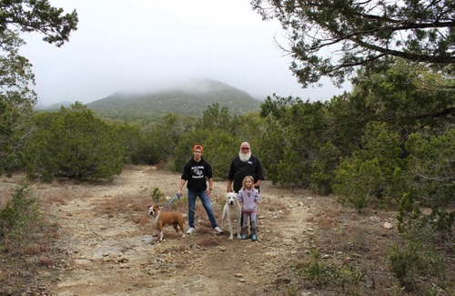 Pipe Creek Otro | Al's Hideaway Cabin and RV Space, LLC
