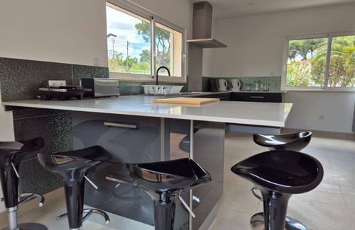 Vilamoura Villa | A / L21329 duerme 14, 6 camas / 6 baños con aire acondicionado villa cerca del puerto deportivo.