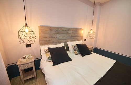 Viterbo Casa | AL22 di Piazza del Gesù