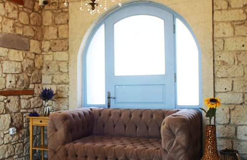 Hacımemis Hotel | Alaçatı Viola Hotel