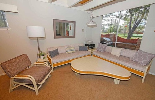 Tahoe Keys Apartamento | Ala Wai BoulevardApartment 23