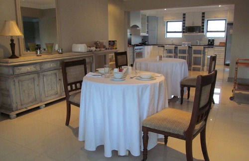 Langebaan Cama Y Desayuno | Alabaster Box B&B