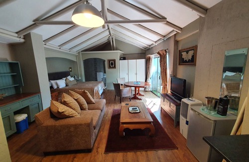 Langebaan Cama Y Desayuno | Alabaster Box B&B