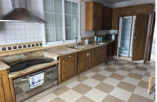 Alameda Chalet De Esquí | Alameda House