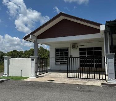 Kuala Berang Casa | Alami Homestay Kuala Berang