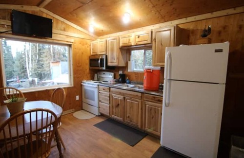 Fairbanks Casa | Alaskan Adventure Dry Cabin #1