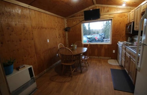 Fairbanks Casa | Alaskan Adventure Dry Cabin #1