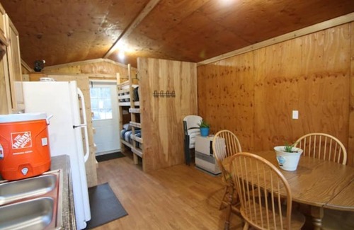 Fairbanks Casa | Alaskan Adventure Dry Cabin #1