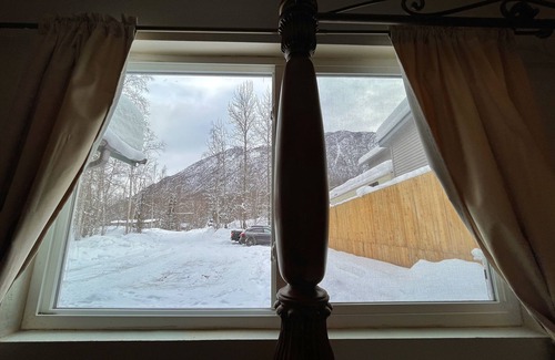 Chugiak Apartamento | Alaskan studio in the mountains