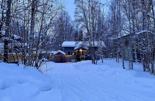 Chugiak Apartamento | Alaskan studio in the mountains