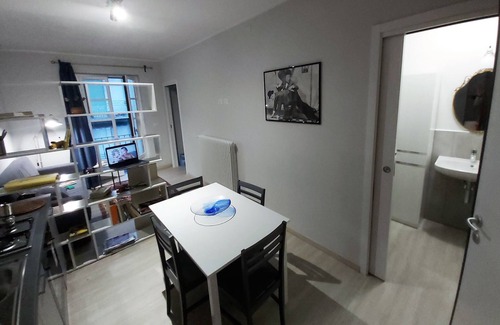Centro Storico Apartamento | Alba House, for a pleasant and relaxing stay a stone's throw from downtown.