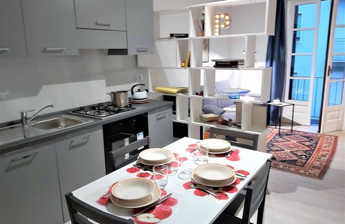 Centro Storico Apartamento | Alba House, for a pleasant and relaxing stay a stone's throw from downtown.
