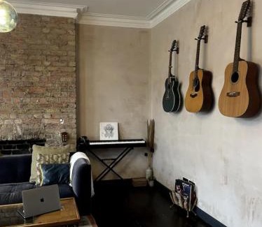 Harlesden Apartamento | Alba's Den - A creative sanctuary in NW10 London