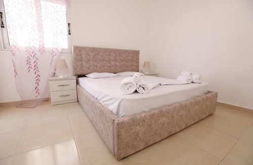 Qafe e Gjashtes Apartamento | Albania Dream Holidays Accommodation 29