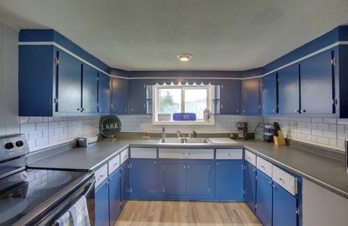 Albany Cabina | Albany Family Lake Getaway Near State Parks!