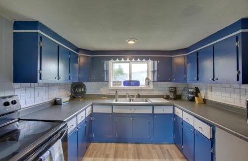 Albany Casa | Albany Family Lake Getaway Near State Parks!
