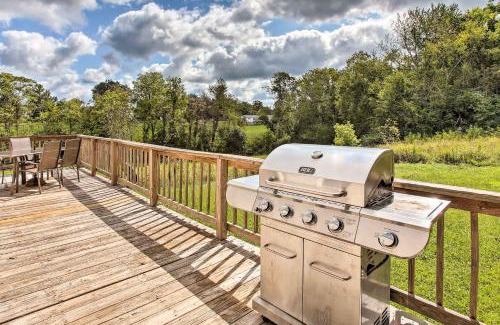 Albany Casa | Albany Family Lake Getaway Near State Parks!