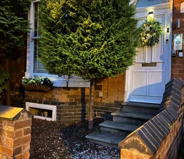 Harborne Cama Y Desayuno | Albany house Harborne