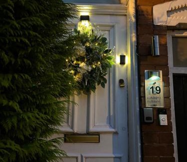 Harborne Cama Y Desayuno | Albany house Harborne