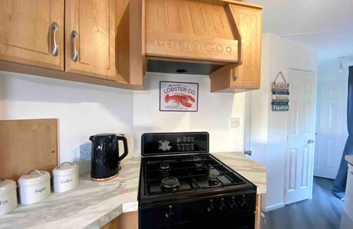 Knott End-on-Sea Casa | Albany Sleeps 4 Caravan Family Camping Lancashire