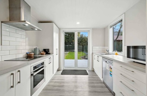 Sydenham Casa | Albemarle Villa Summa