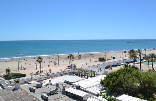 La Pineda Apartamento | 38 m² Apartamento ∙ 1 habitación ∙ 5 personas