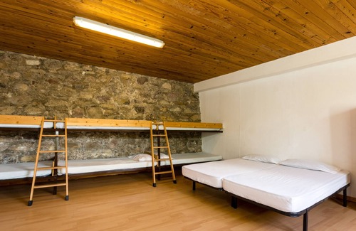 Salas de Pallars Apartamento | Alberg La Solana - B10 - Habitación Para Grupos/Familias (6-8 plazas)