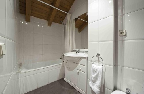Rialp Casa | Alberg Les Estades