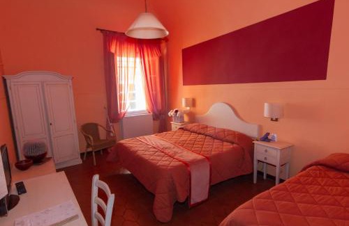 Volterra Hotel | Albergo Etruria