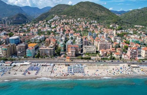 Pietra Ligure Hotel | Albergo Regina Mundi