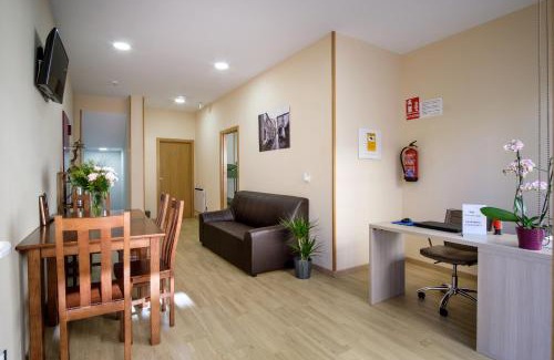 Arzua Casa | Albergue Pensión Cima do Lugar