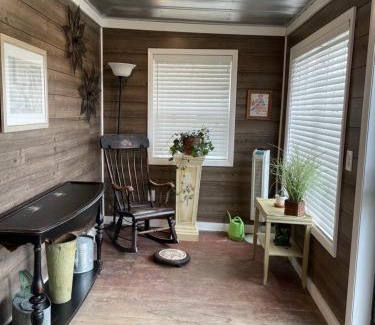 Albert Lea Casa | Albert Lea revival