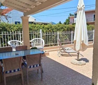 Notos Casa | Albert's Place