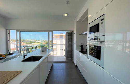 Correeira Apartamento | Albufeira Panoramic View With Pool by Homing
