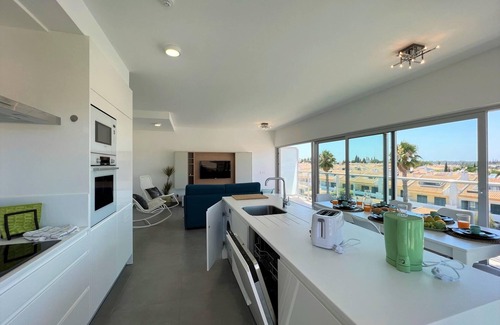 Correeira Apartamento | Albufeira Panoramic View With Pool by Homing