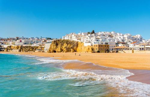 Vale de Parra Apartamento | Albufeira Sunny Apartment 3 With Pool by Homing