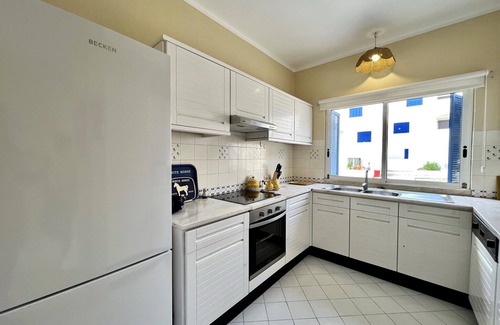 Albufeira Apartamento | Albufeira Sunset With Pool by Homing
