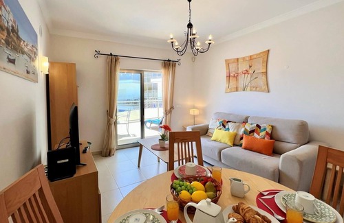 Correeira Apartamento | Albufeira Terrace With Pool by Homing
