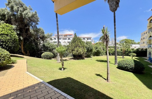 Areias de Sao Joao Apartamento | Albufeira Tropical View by Homing