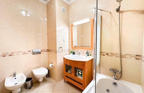 Albufeira Apartamento | AlbufeiraOrada Cozy&Sunny Condo by BeCherish
