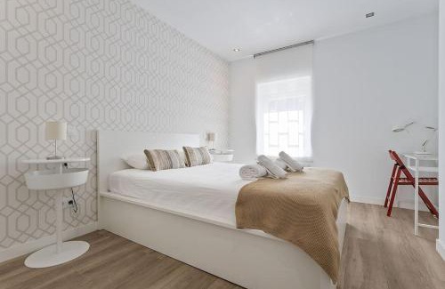 Cotos Apartamento | Alcam Castellana La Paz Madrid
