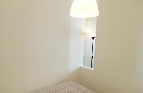Santo Amaro Apartamento | Alcantara Quiet & Calm in Lisbon