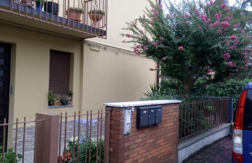 San Faustino-Madonnina-Quattroville Apartamento | Alcova Nicolò Biondo