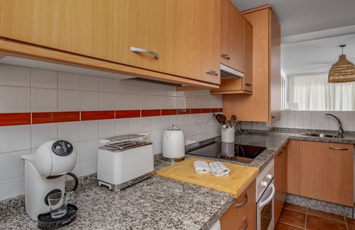 Puerto de la Duquesa Apartamento | Aldea Hills by Interhome