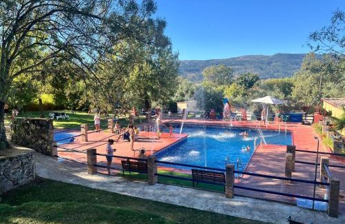 Hervas Apartamento | Aldea Vetonia Alojamientos con Encanto Mascotas Aceptadas Piscina Abierta Check-out 20h