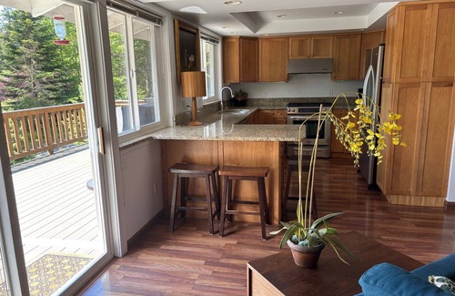 Freeland Casa | Alder House at Beverly Beach Whidbey Island