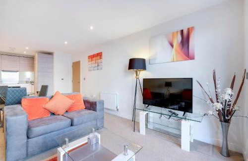 Bray on Thames Apartamento | Alder House Serviced Apartment Maidenhead by 360stays