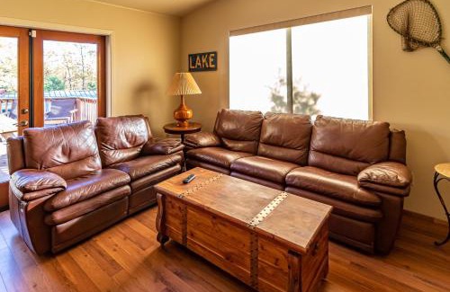 Bass Lake Casa | Alder Lake View Lodge